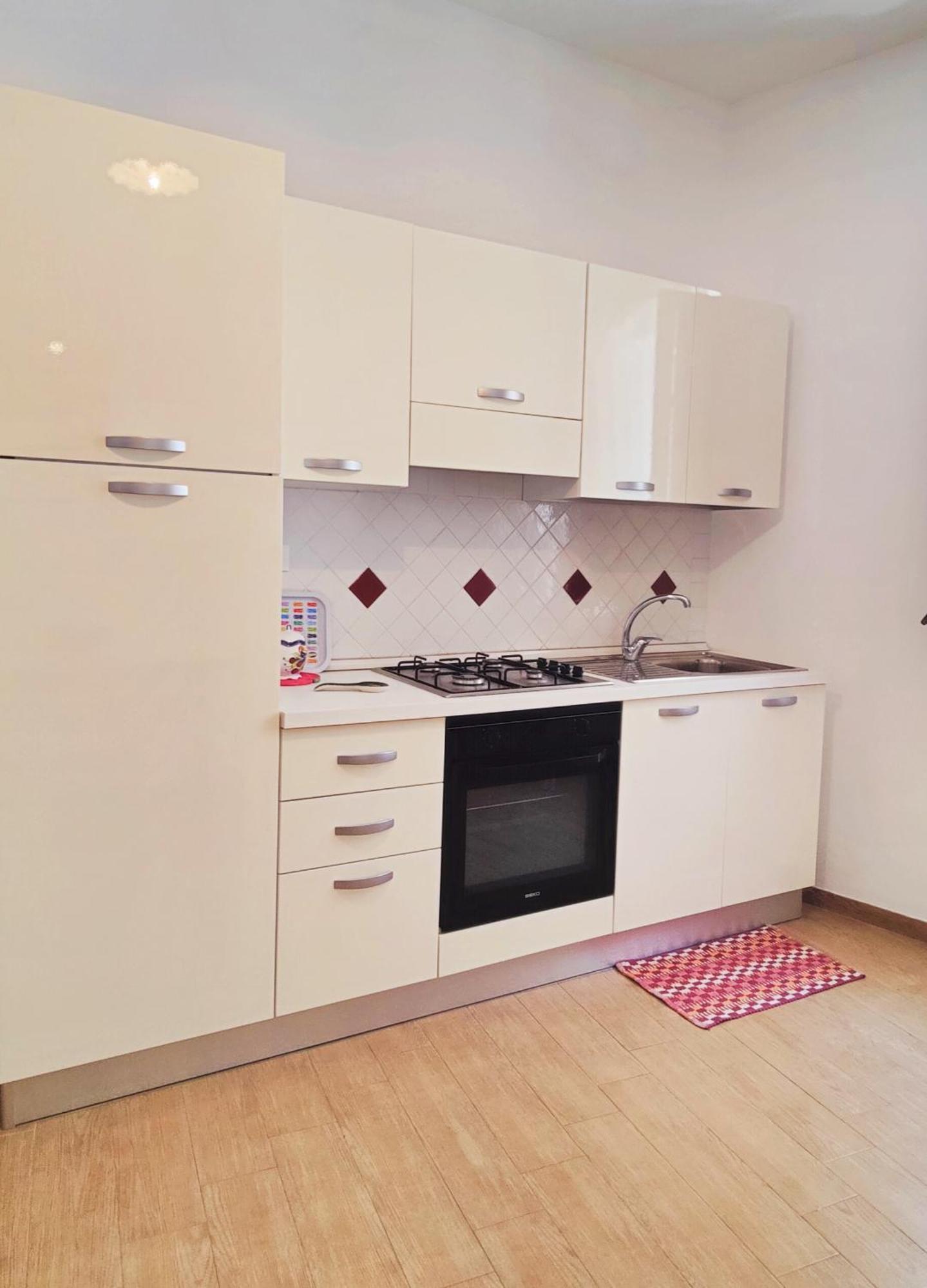 Gurgiolo New Apartment Trabia Buitenkant foto